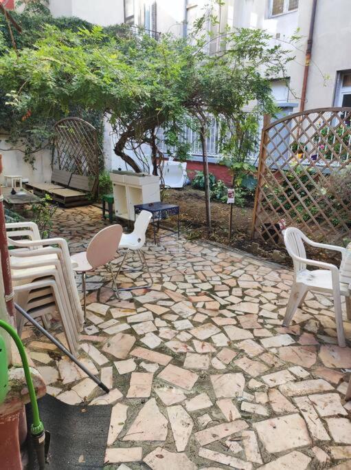 Garibaldi Mini-Maison Jardin Lägenhet Saint-Ouen  Exteriör bild
